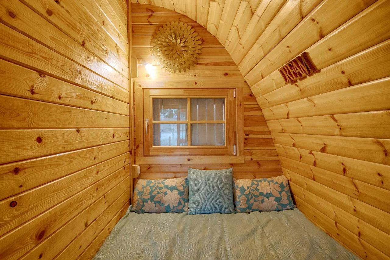 Maison d'hôtes Glamping Turquesa, Feel And Relax In A Wood House à Corredoura Extérieur photo