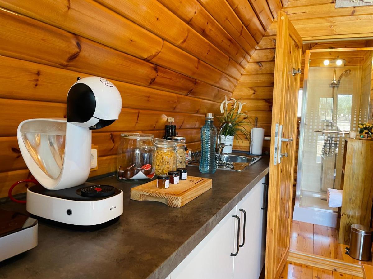 Maison d'hôtes Glamping Turquesa, Feel And Relax In A Wood House à Corredoura Extérieur photo