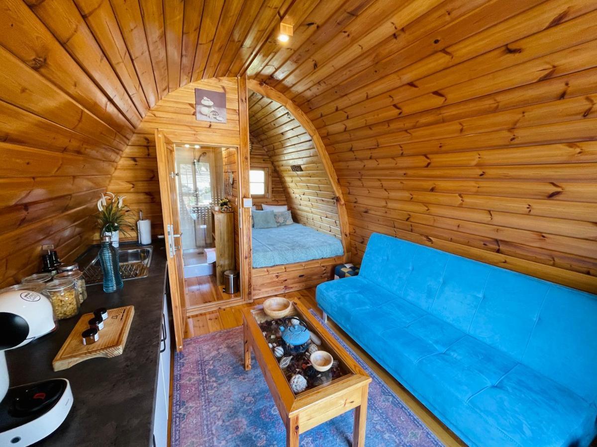 Maison d'hôtes Glamping Turquesa, Feel And Relax In A Wood House à Corredoura Extérieur photo